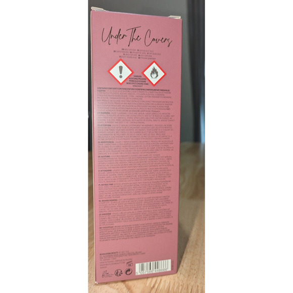 Revolution Beauty Reed Diffuser Under The Covers Pink Pepper & Patchouli 3.38 oz - Picture 6 of 6